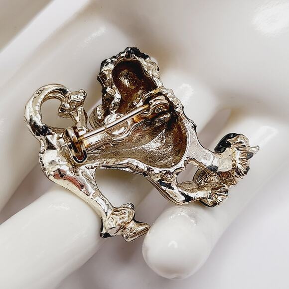 Vintage 1950s Poodle Brooch - 1 1/4 Inch - Black White Red Enamel - Gold Tone - Picture 4 of 7